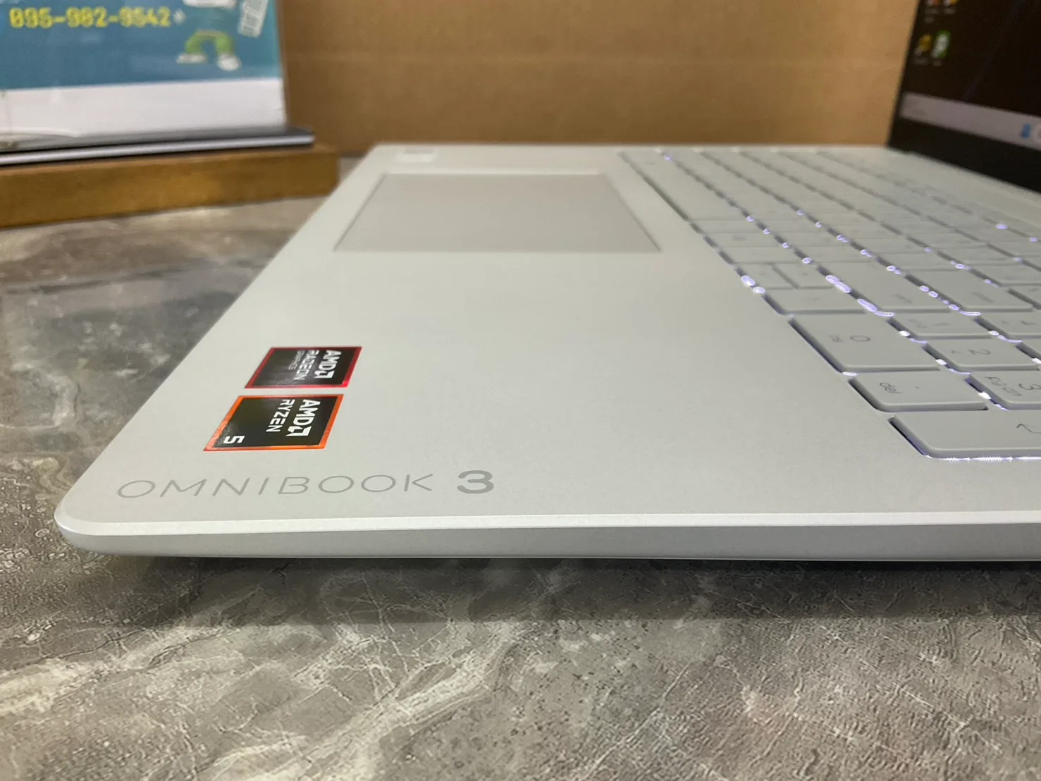HP OmniBook 3 16-by0034AU 3