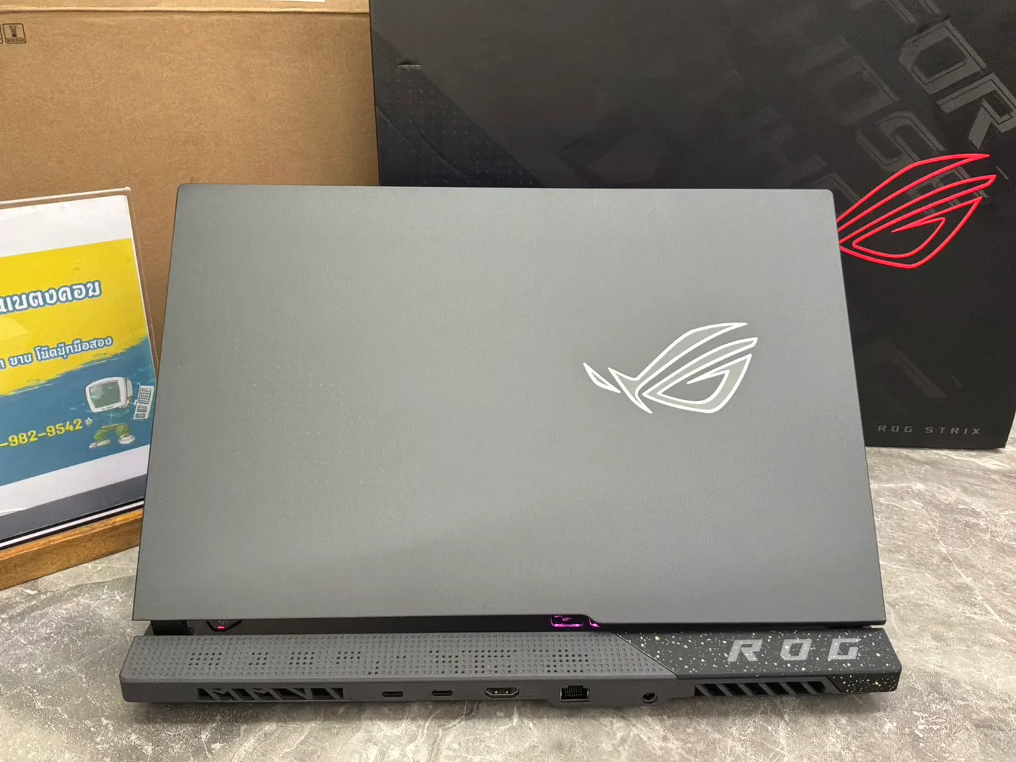 Asus ROG Strix G15 G513RC-LP179W 4
