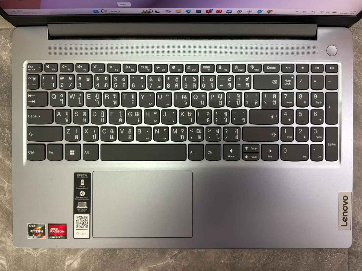 Lenovo IdeaPad Slim 3 15AMN8-82XQ00C1TA เพิ่มเติม