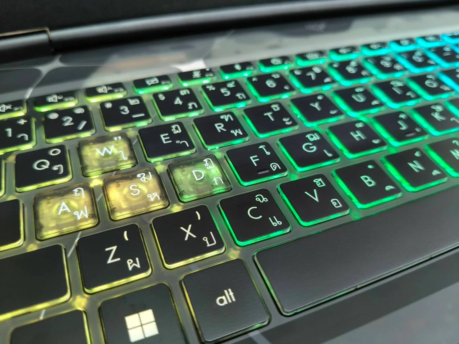MSI Cyborg 15 B2RWFKG-058TH เพิ่มเติม