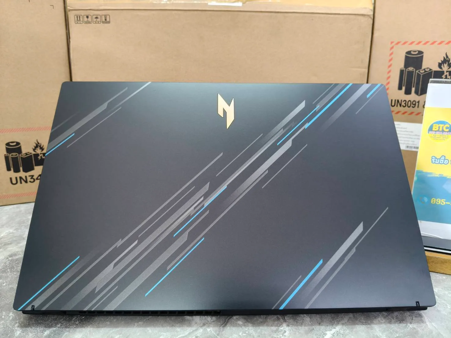 Acer Nitro V 15 ANV15-51-50UV 4