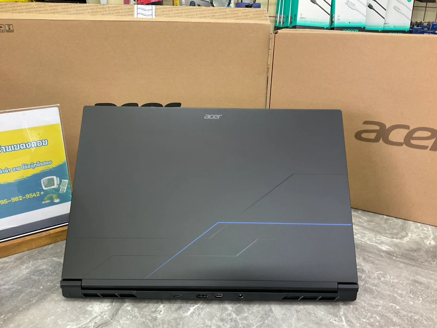 Acer Aspire 7 A715-59G-59Y6 4