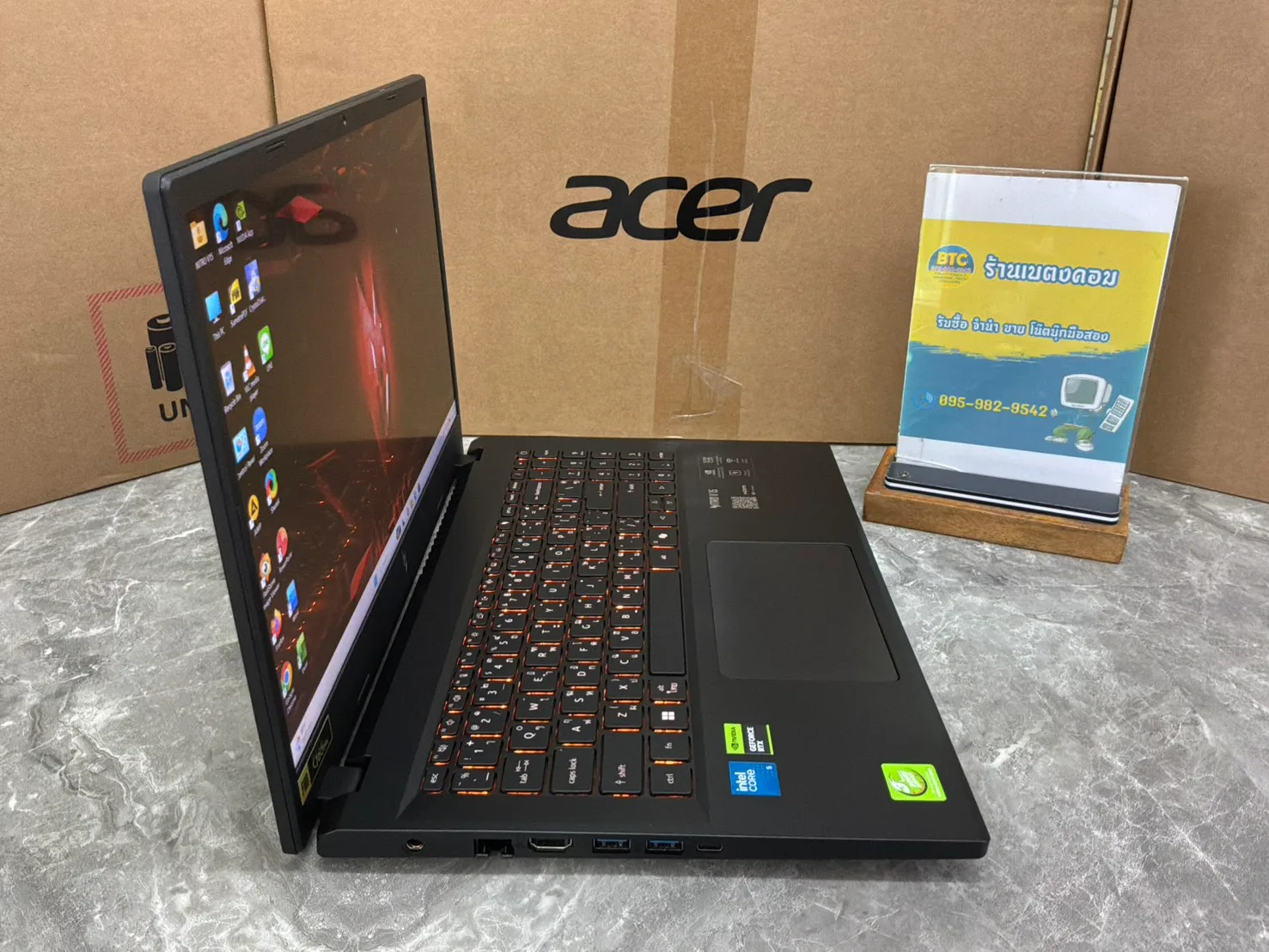 Acer Nitro V15 ANV15-52-54AC 2