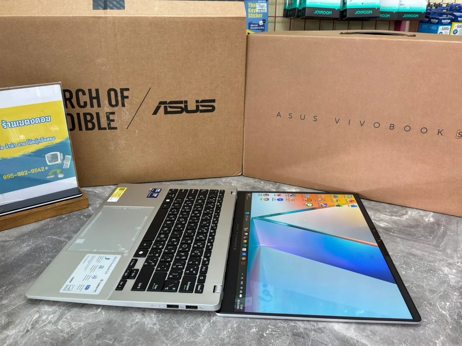 Asus Vivobook S 14 S5406SA-OLED549WA 3