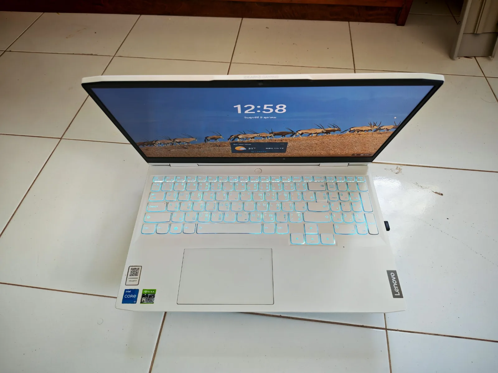 Lenovo IdeaPad Gaming 3 15IAH7-82S9008UTA 4