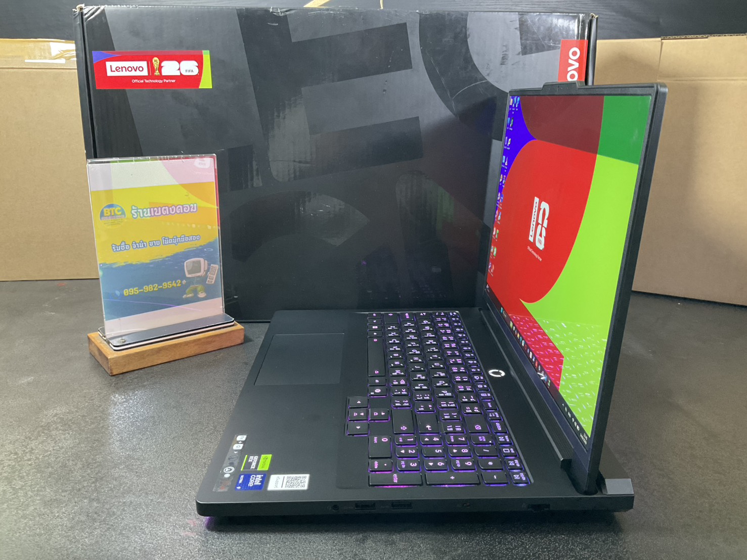 Lenovo Legion Pro 7 16IAX10H-83F500JHTA 3