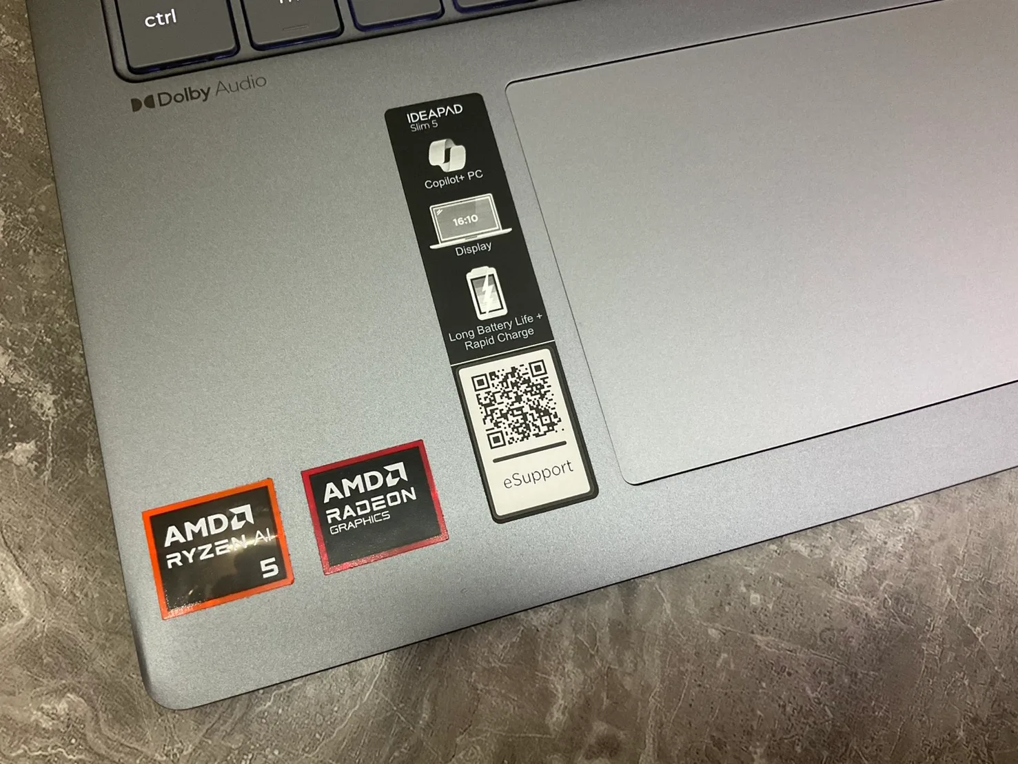 Lenovo IdeaPad Slim 5 16AKP10-83HY008UTA เพิ่มเติม