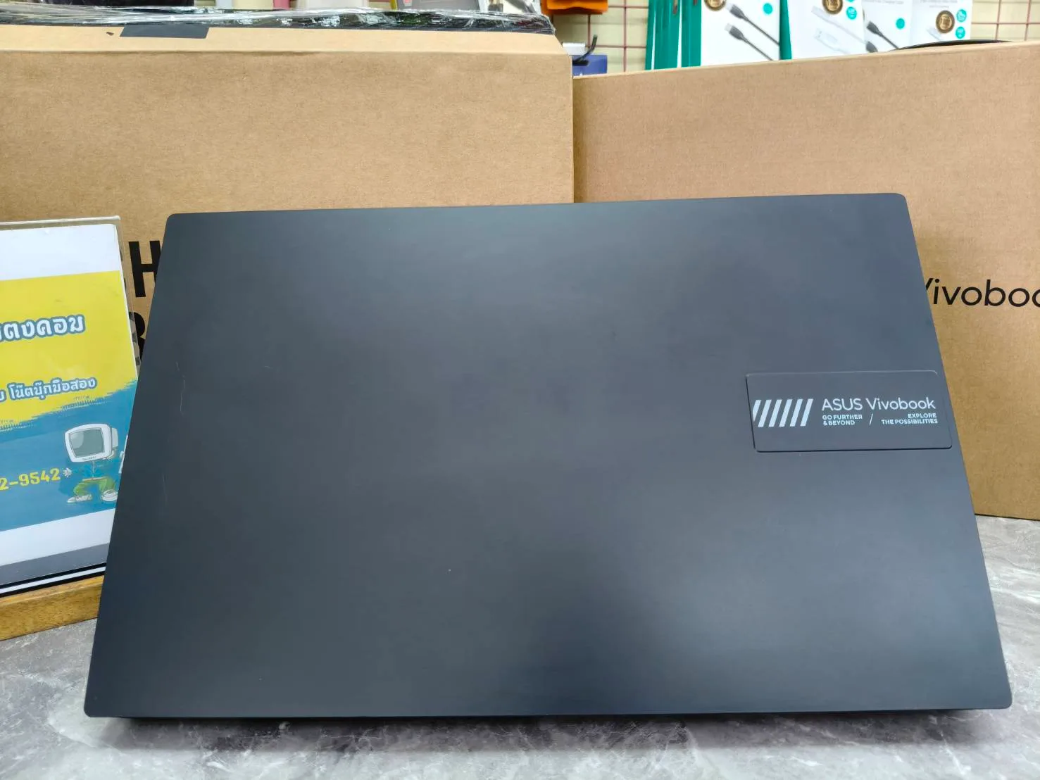 Asus Vivobook Go 15 E1504TA-BQ109W 4