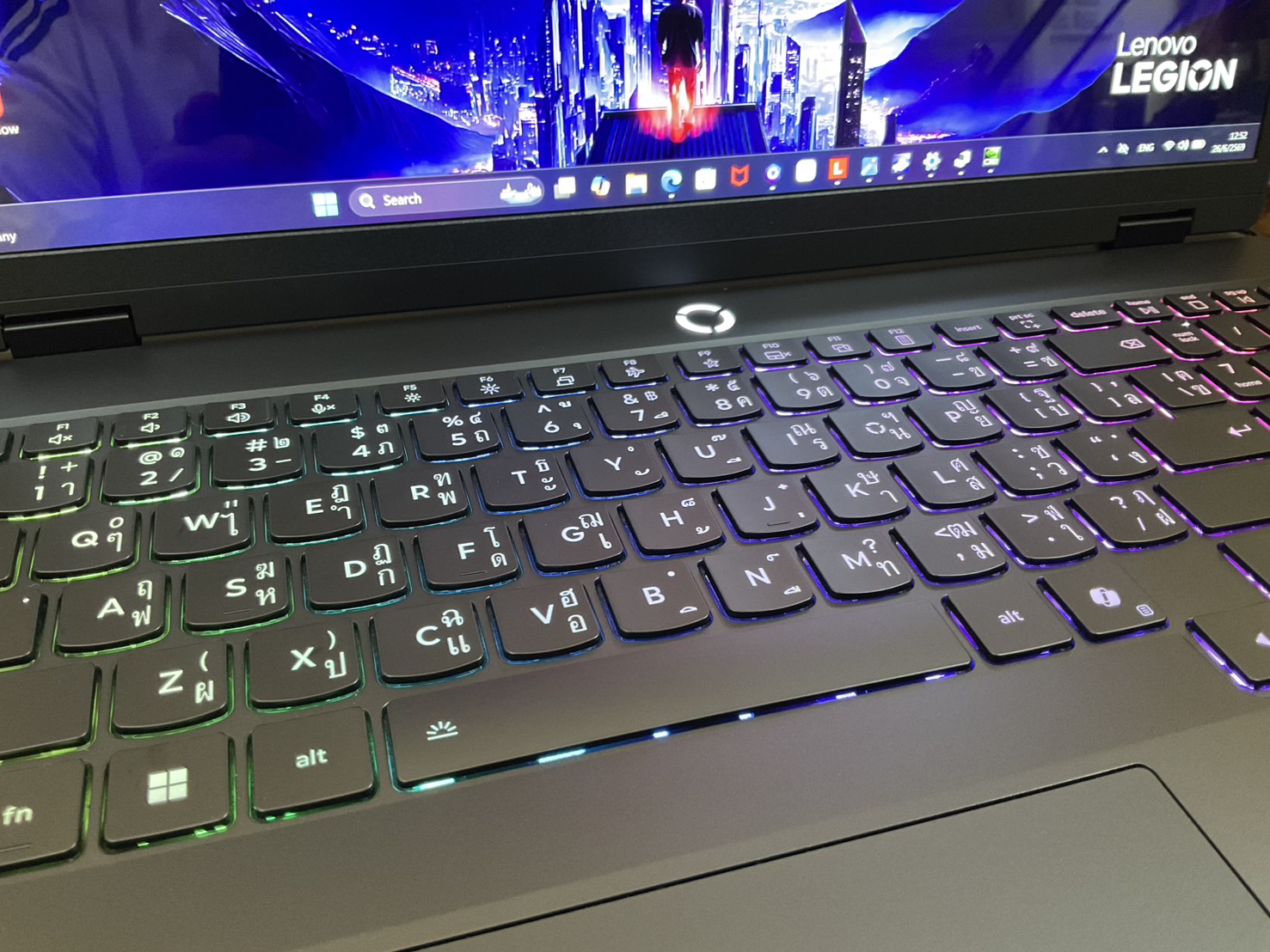 Lenovo Legion Pro 5 16ADR10-83LT002YTA เพิ่มเติม