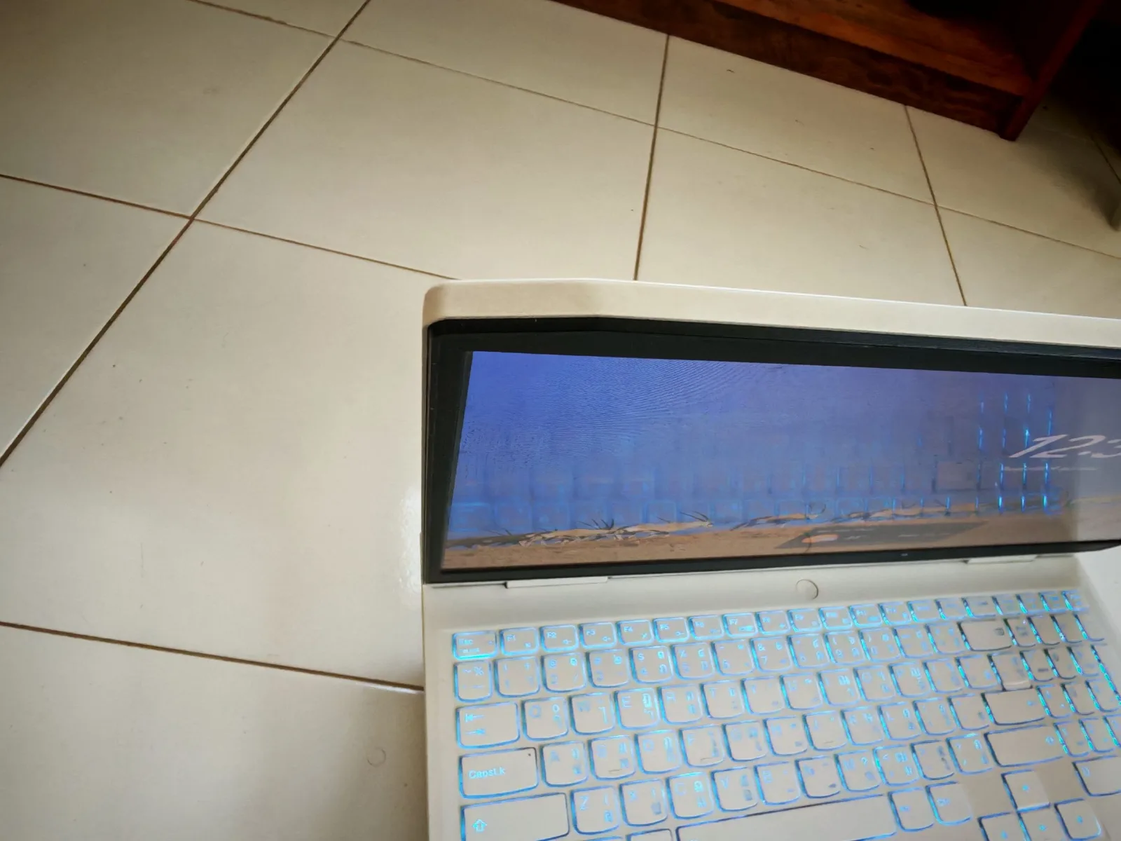 Lenovo IdeaPad Gaming 3 15IAH7-82S9008UTA เพิ่มเติม