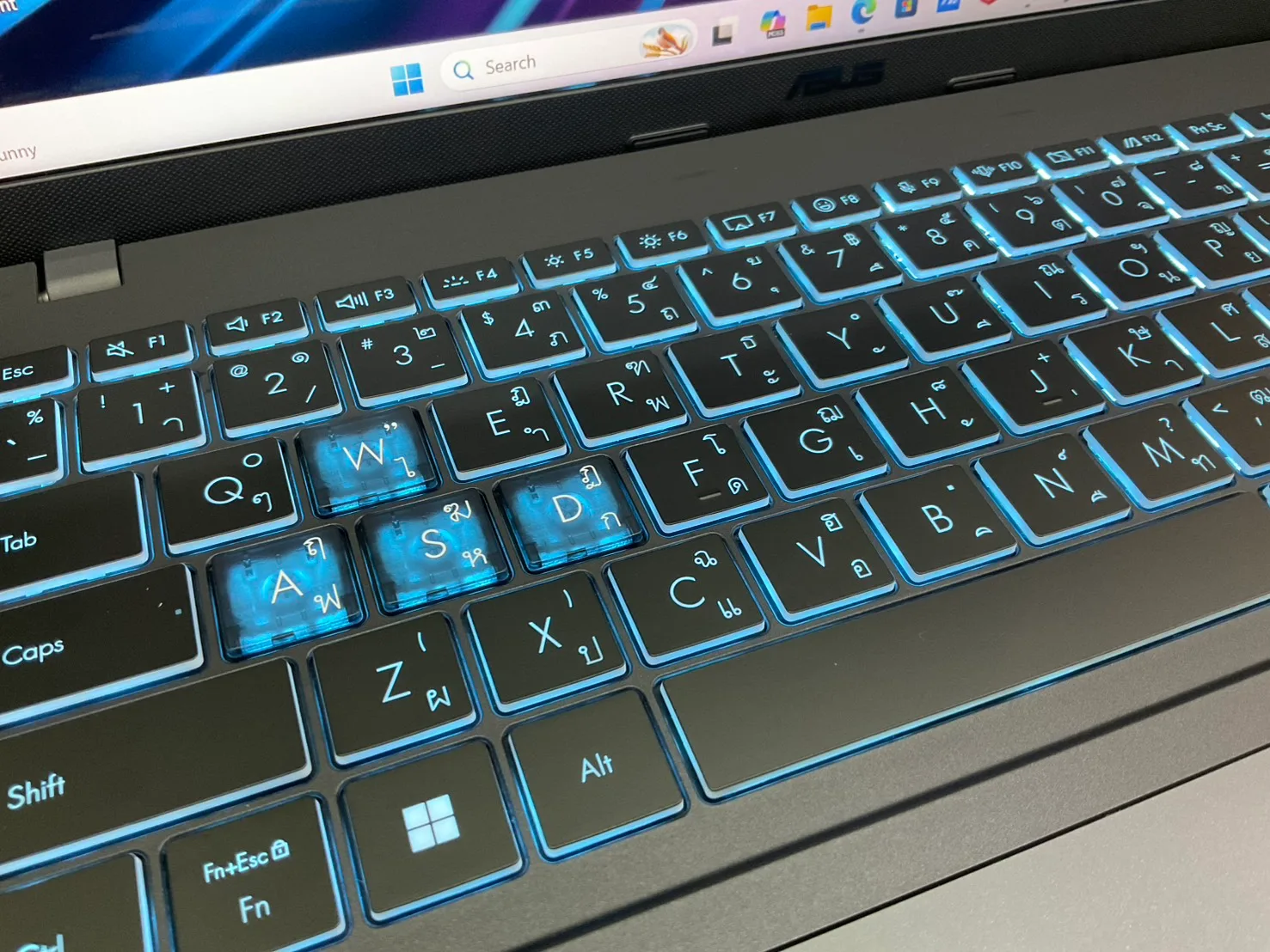 Asus V16 V3607VH-RP521W เพิ่มเติม