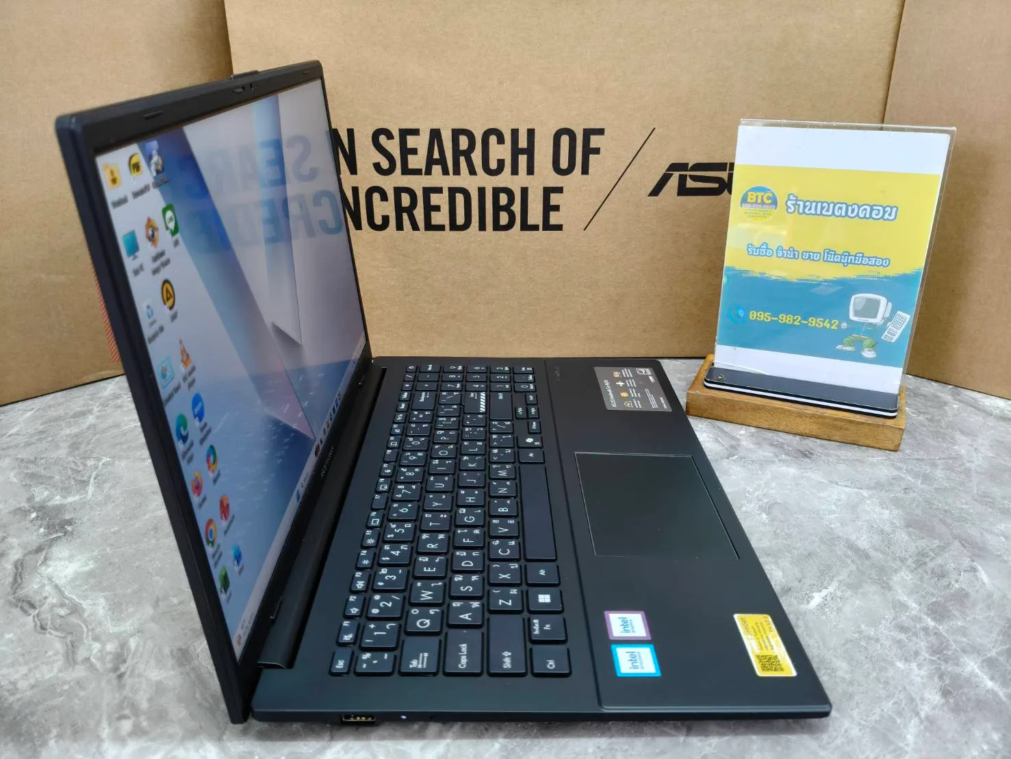 Asus Vivobook Go 15 E1504TA-BQ109W 2