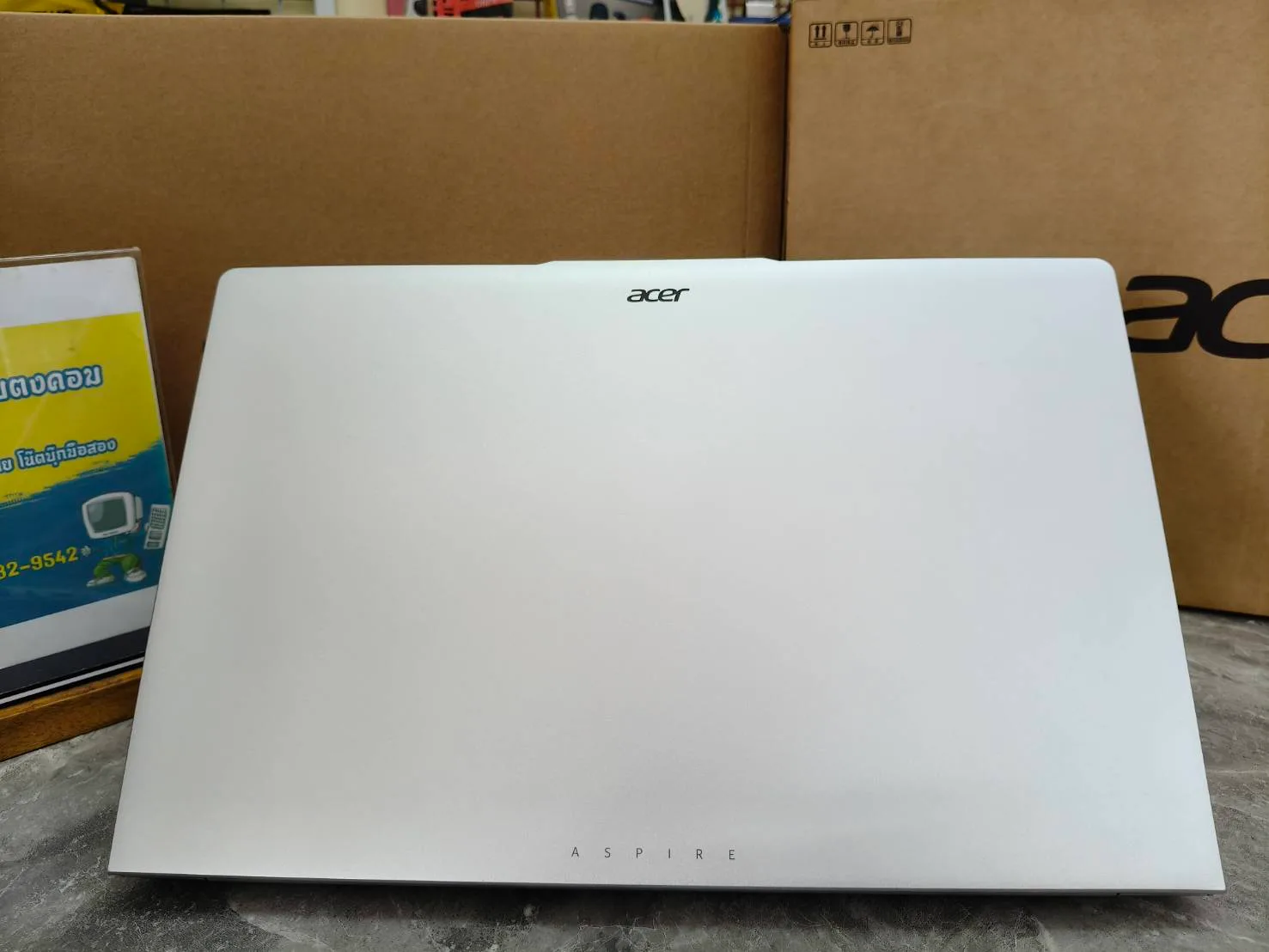 Acer Aspire Lite 15 AL15-46P-R77X 4