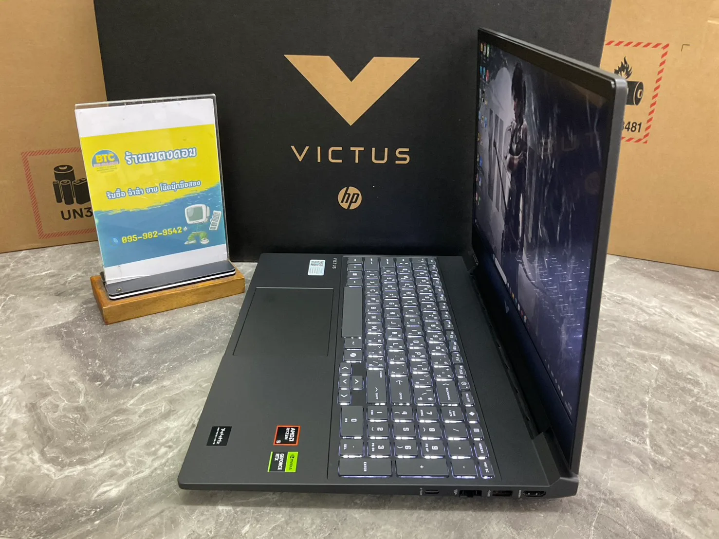 HP Victus 15-fb3730AX 3