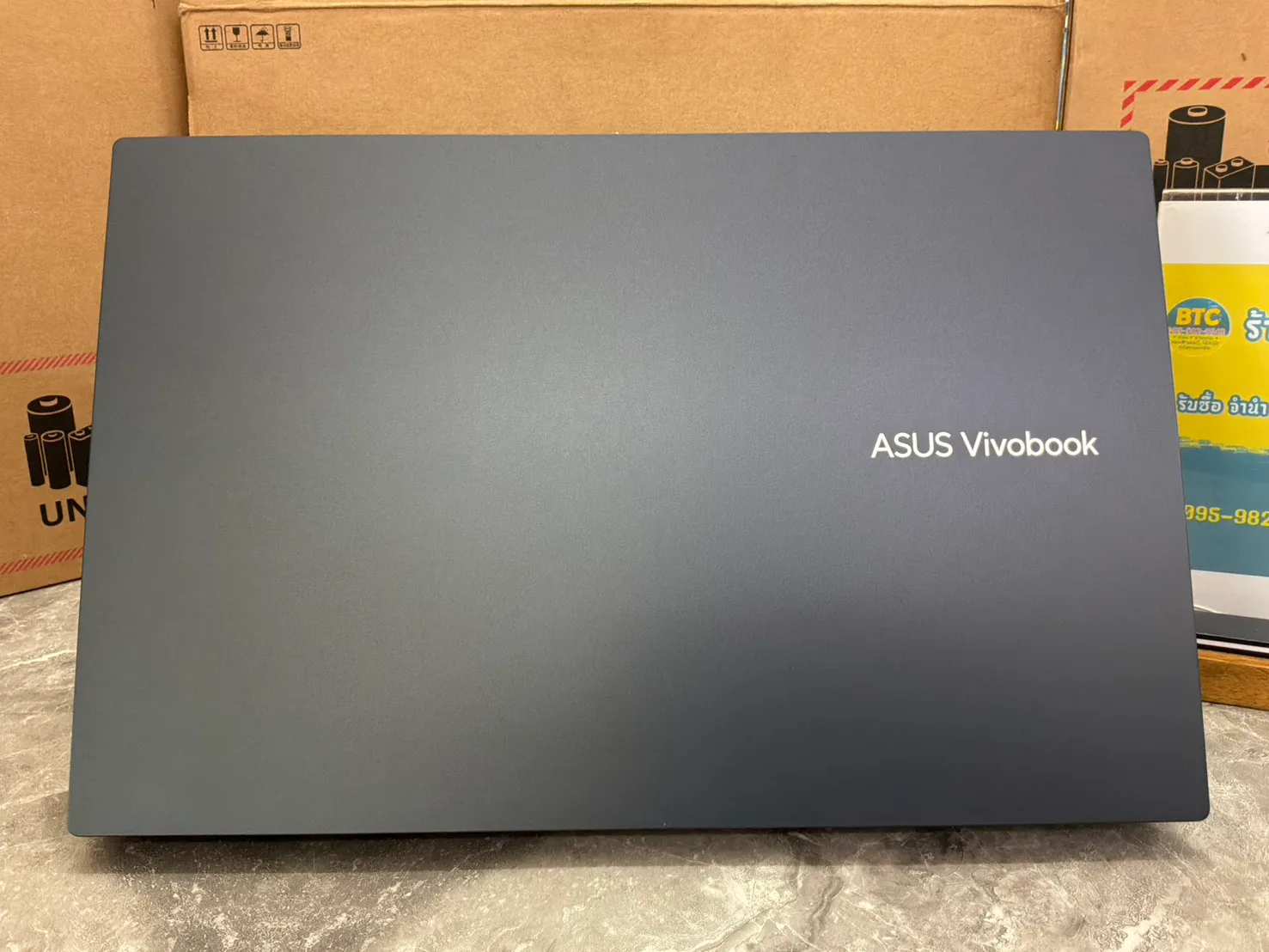 Asus Vivobook 15 X1502ZA-EJ2531WF 4