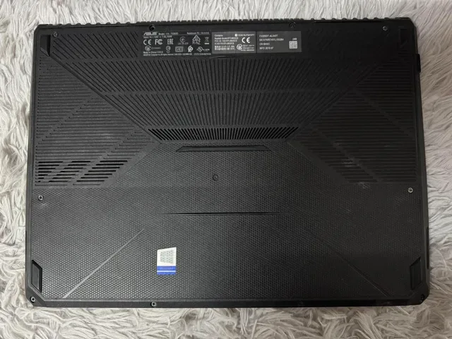 Asus TUF Gaming FX505DT-AL043T 3
