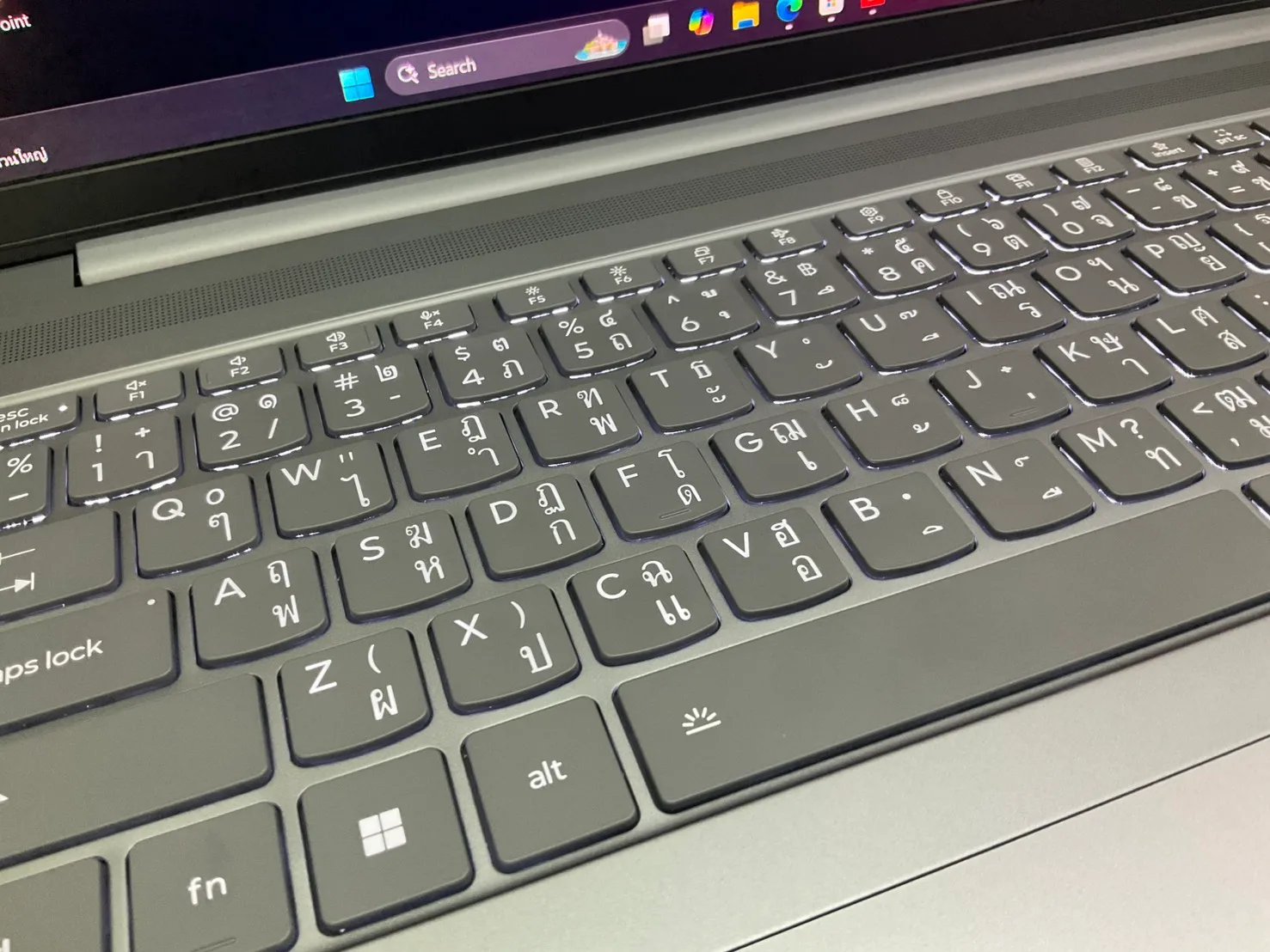 Lenovo IdeaPad Slim 5 16IPH11 83S6001HTA เพิ่มเติม
