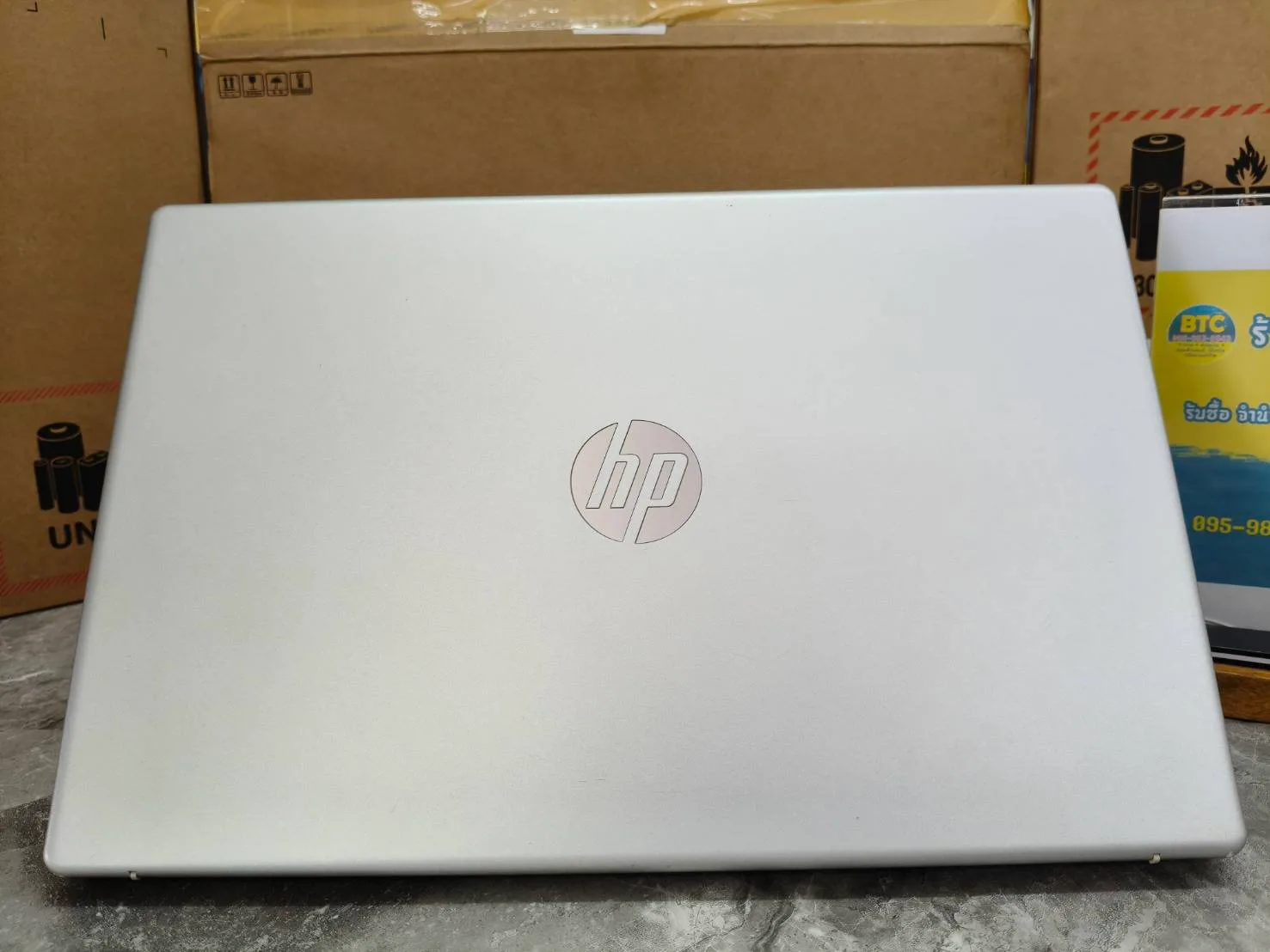 HP 15-fc0055AU 4
