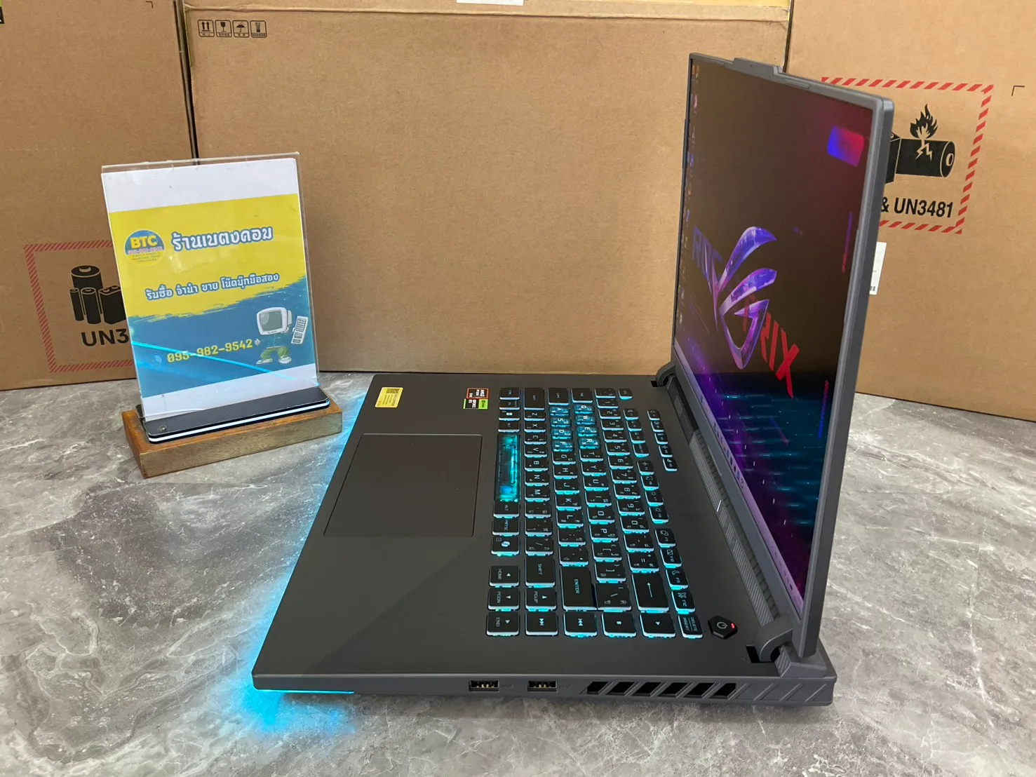 Asus ROG Strix G16 G614PM-TS238W เพิ่มเติม